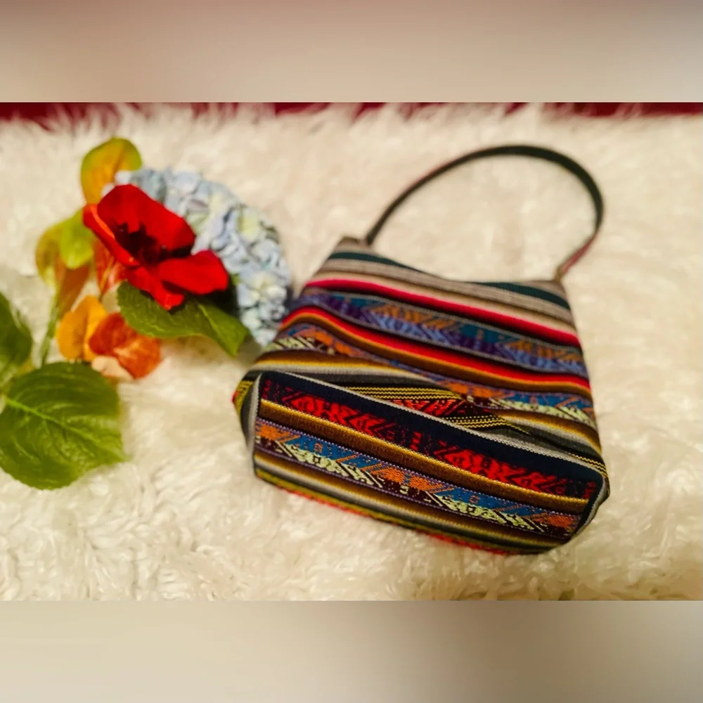 NWOT Multi Color Purse - Picture 2 of 4